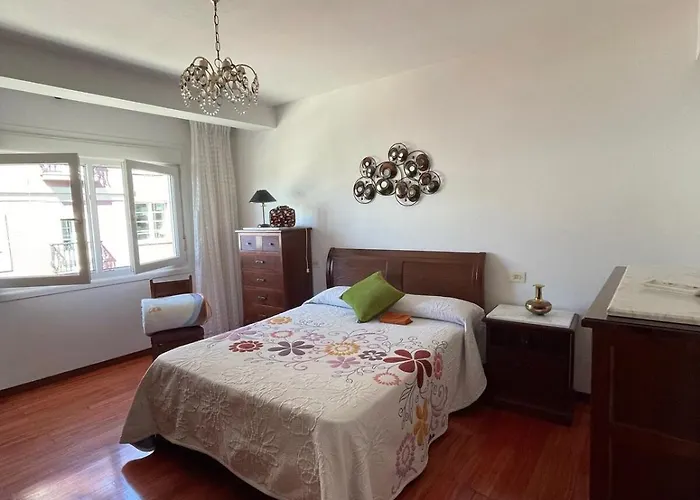 Centrico Playa De * Carnota